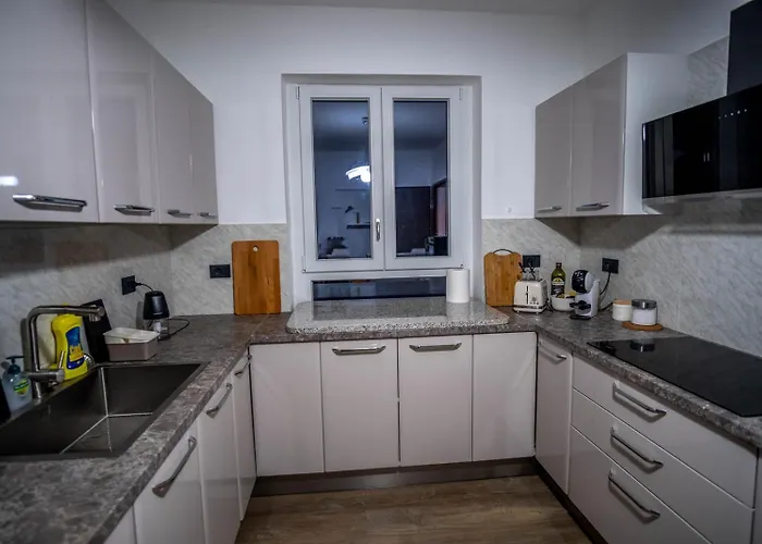 Apartment Panorama *